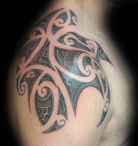 Tatuaje maori Pupa Tattoo Granada