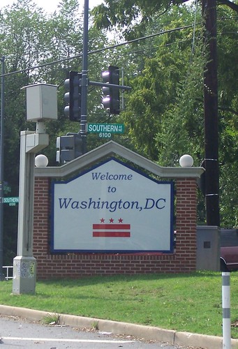 Gateway entry sign for DC, at East Capitol and Southern Avenue NE (cropped)