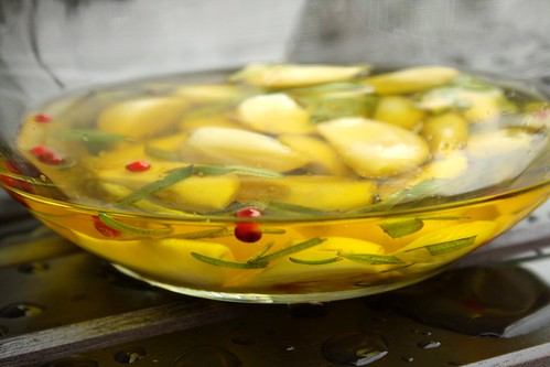 Roasted Garlic Dip & Marinade
