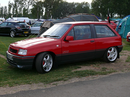  Vauxhall Nova SRi 