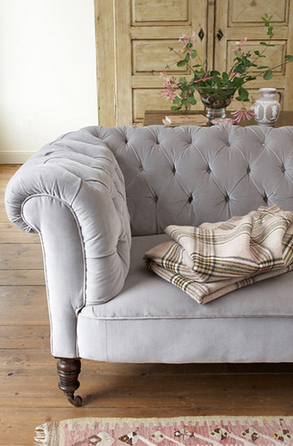 tufted_couch_gray_joannahenderson