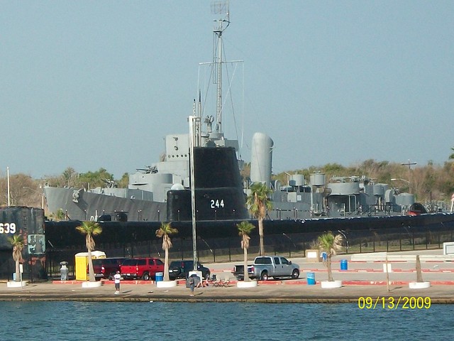 USS Tautog