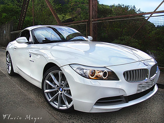 BMW Z4 - White Shark