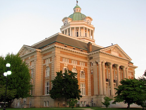 Giles Co. Courthouse at Dusk