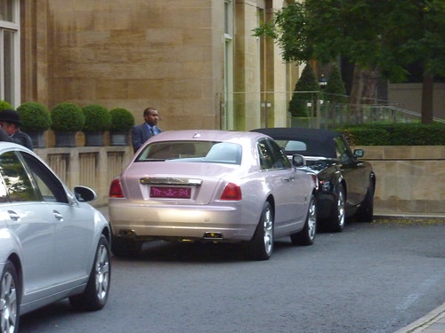 Rolls Royce Ghost And Phantom. Rolls Royce Ghost