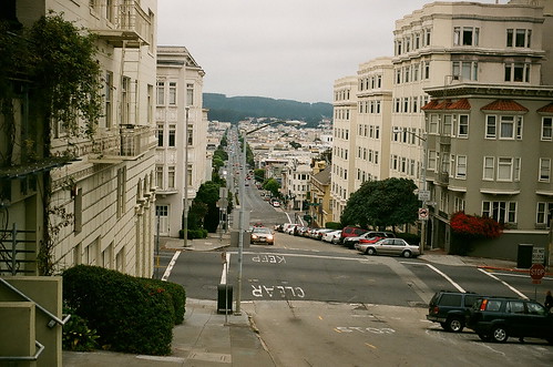 lombard street looking down from russian hill