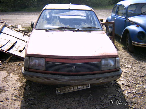 1985 Renault 9 Turbo. FEBRUARY 1985 RENAULT 18 TURBO