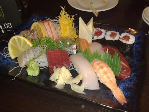 sushi & sashimi chef's special platter