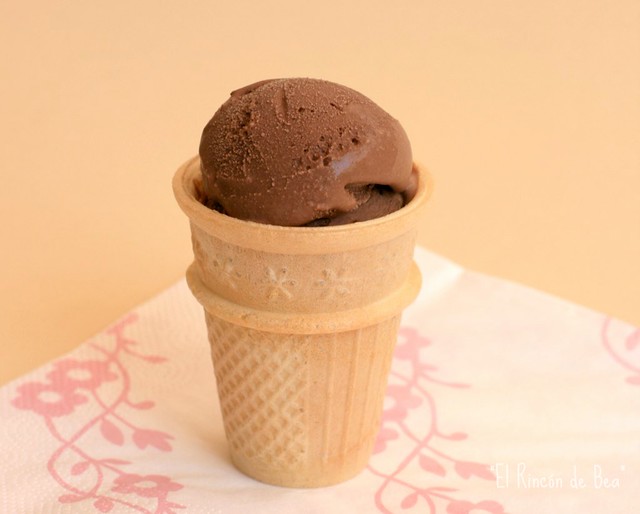 Philadelphia Style Chocolate Ice Cream