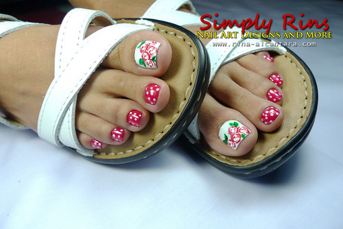 Valentine's Nail Art Bed of Roses 06