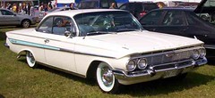 1961_Chevrolet_Impala (1)