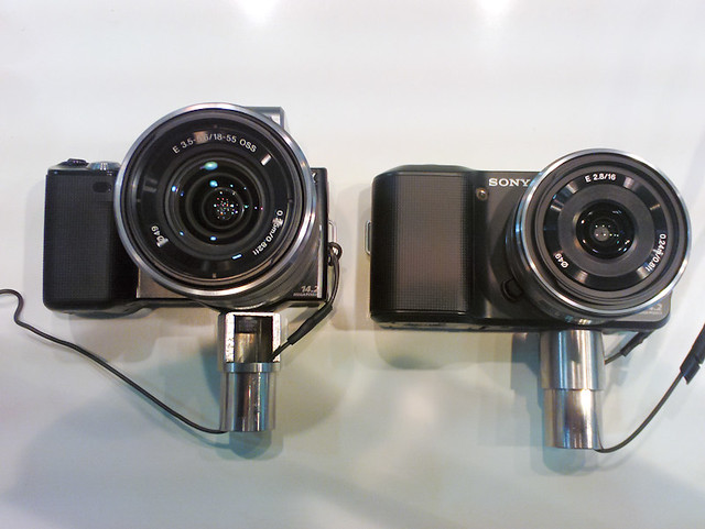 Sony NEX-3 and NEX-5 size comparison