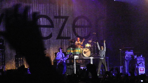 Weezer at Ottawa Bluesfest 2010