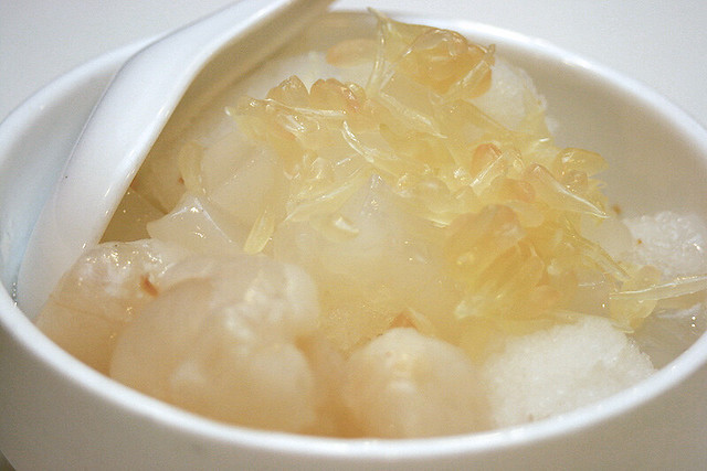 Lychee pomelo shaved ice
