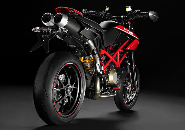 Ducati_Hypermotard_1100_Evo_SP_3