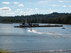 A tugboat in the Ross Island lagoon