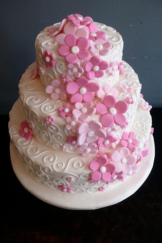 Love Birds cake · Winding Pink flowers wedding cake 