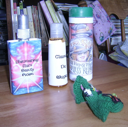 What I received for the Potions Swap for the Harry Potter craft. It was weird.