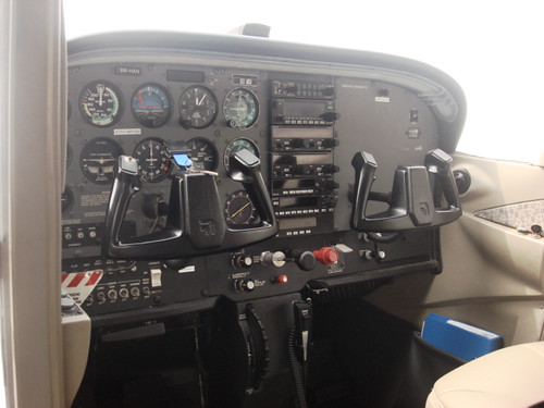 KL by air - cockpit