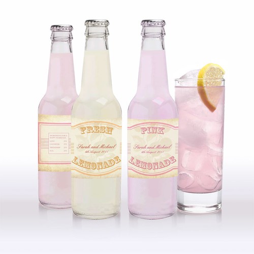 Add some fizz and pretty up your wedding with our new DIY lemonade bottle 