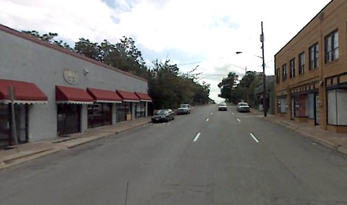 Tyler Street at 7th in Oak Cliff (via Google Earth)