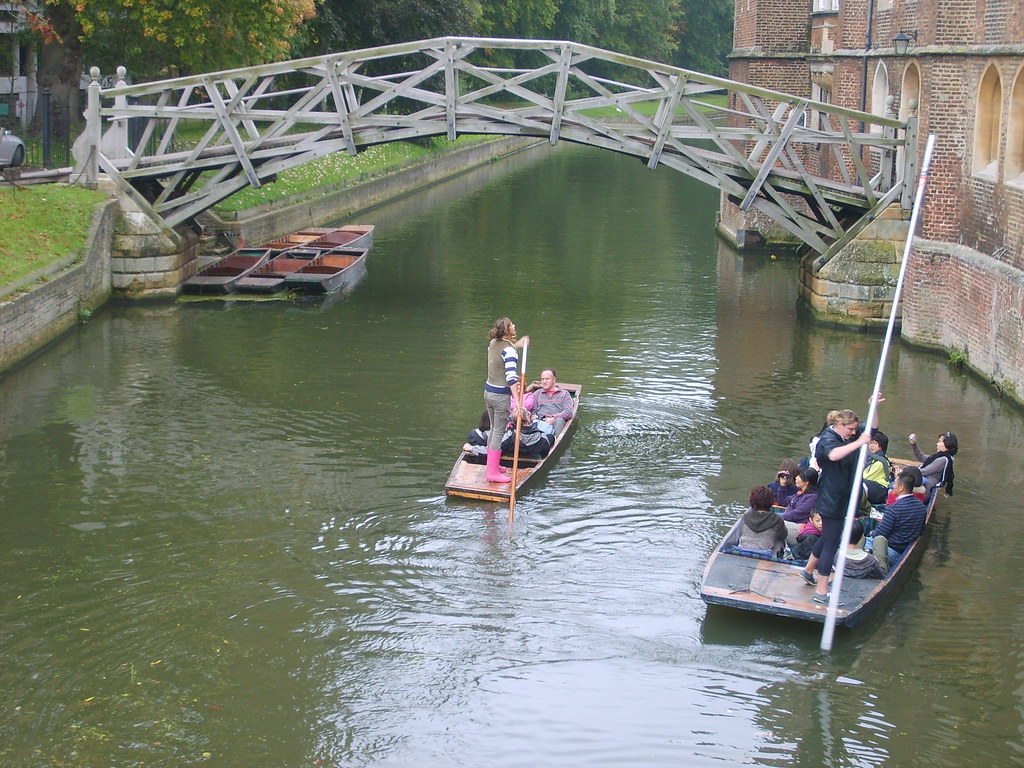 Cambridge Punting / Mathematical Bridge
