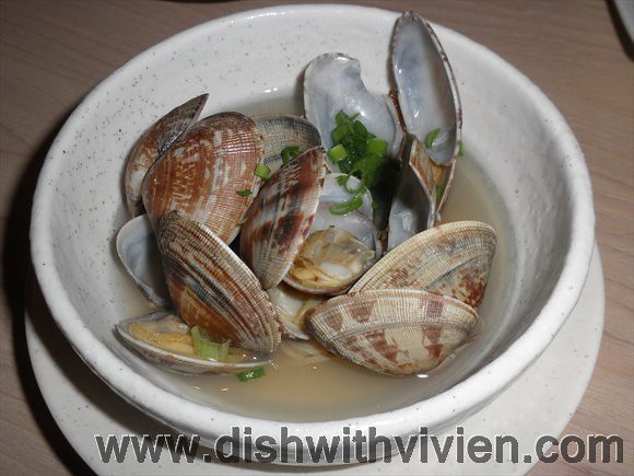 SushiTei1-clam-in-sake