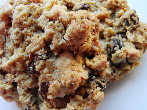 11-03 oatmeal raisin cookies