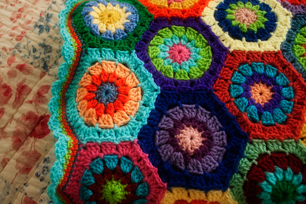 266/365 - Hexagon Afghan "Finished"!