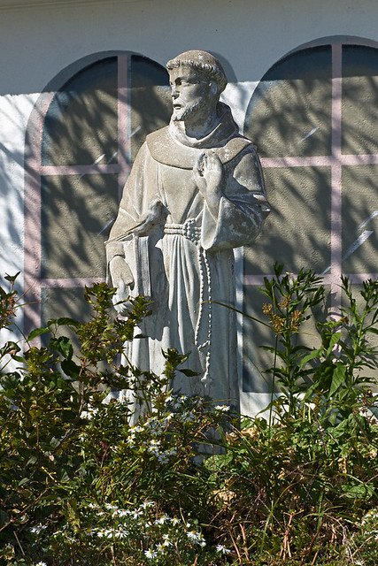 Sugar Creek Vineyards and Winery, in Defiance, Missouri, USA - statue of Saint Francis of Assisi