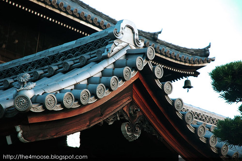 Nishi-Hongan-ji Temple 西本願寺 - Roof Structure
