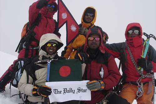 29_NACB team of 3 members and 3 sherpas at Annapurna 4 summit