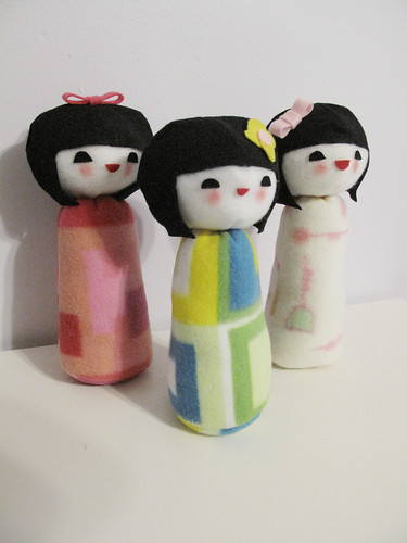 Kokeshi dolls.