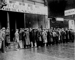 soup line, Chicago, 1931 (US National Archives)