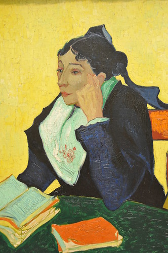 Vincent van Gogh - L'Arlésienne: Madame Joseph-Michel Ginoux at New York Vincent van Gogh - L'Arlésienne: Madame Joseph-Michel Ginoux at New York