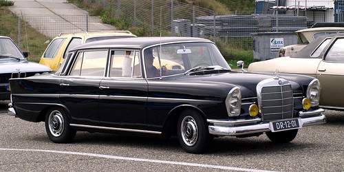 1959 Mercedes 220S