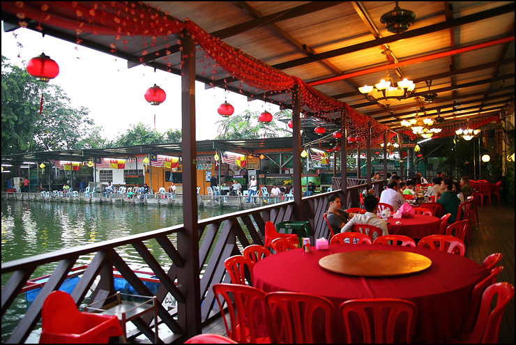 Yin Her silver-river-restaurant