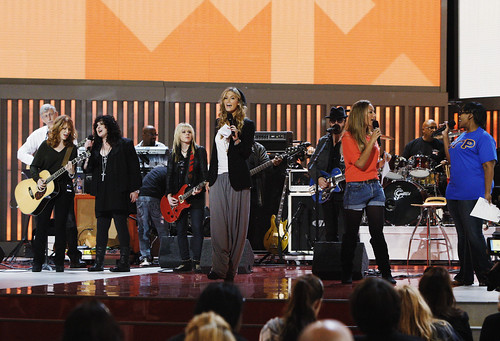 delta goodrem cancer. Heart, Orianthi, Delta Goodrem, Dave Stewart and Leona Lewis performing at the 2010 Stand Up To Cancer Show. STAND UP TO CANCER - REHEARSALS - An