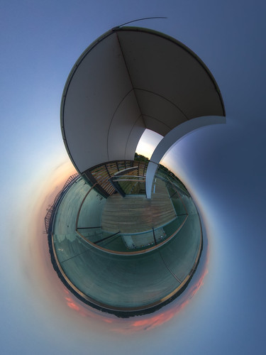 From up in the tower - Promenade Champlain - Stereographic in Quebec City
