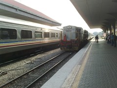 Ekspres Rakyat train to Singapore