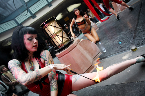 Fuel Girls - Fire Show (London Tattoo Convention)