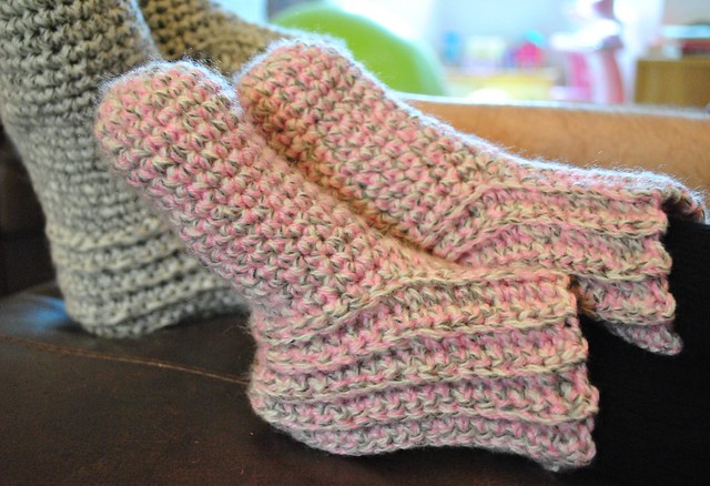 WR1783 Colorful Crochet Socks - Sewing, Needlecraft, Thread