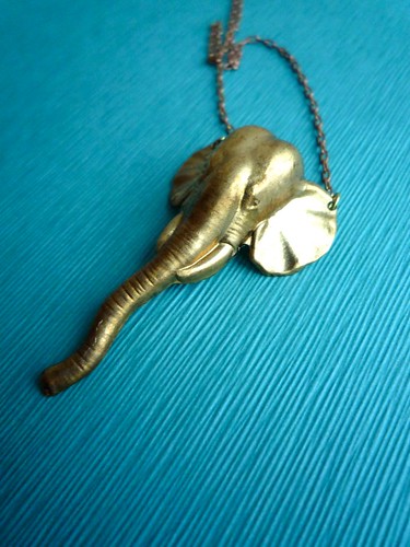 elephant necklace (small)