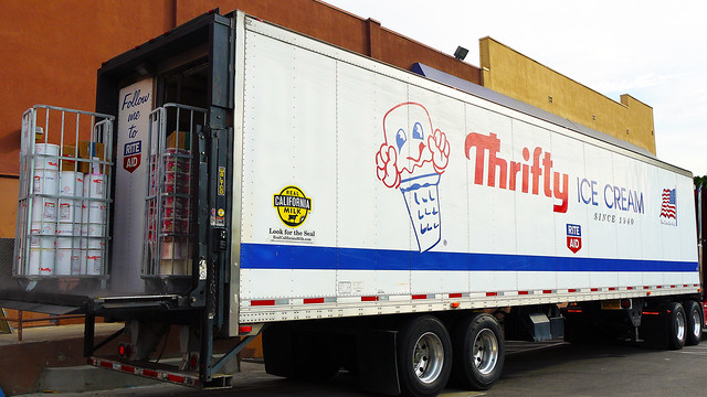 thrifty ice cream truck