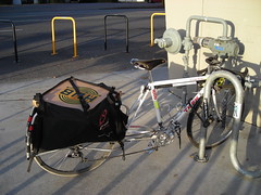 Trek 1000 with 255 square inches of pizza