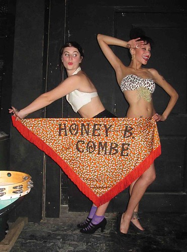 Honey B. Combe!