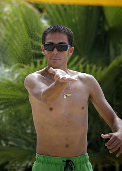 Alberto Contador shirtless