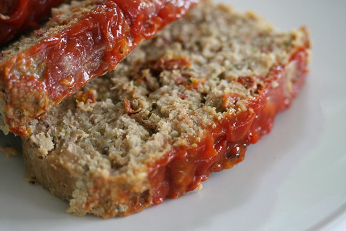 09102010 Turkey Meat Loaf with Sun-Dried Tomatoes 05