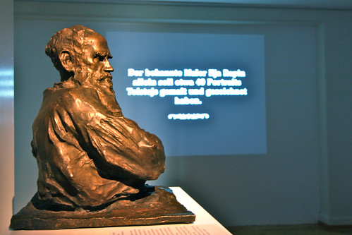 Tolstoi-Ausstellung 2010, Strauhof Z