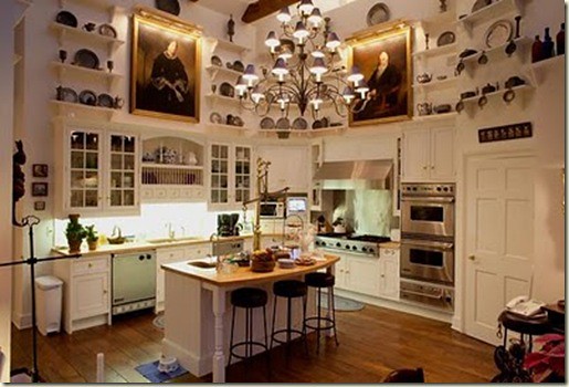 artsy fartsy kitchen via designtrackmind